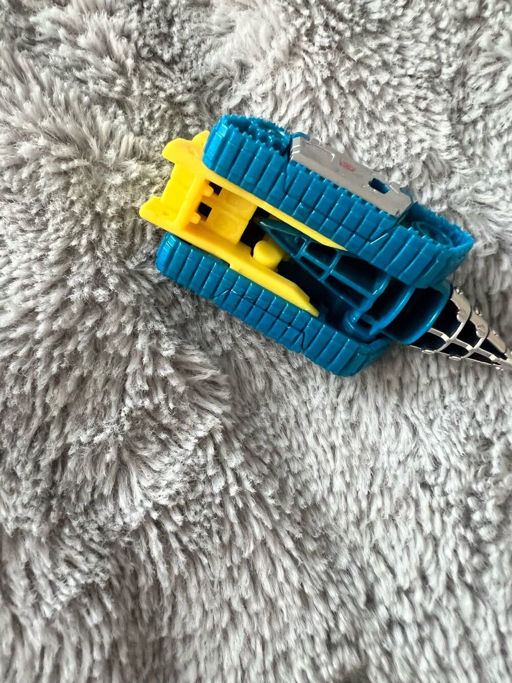 Transformers Generations Titans Return Nightbeat 2016